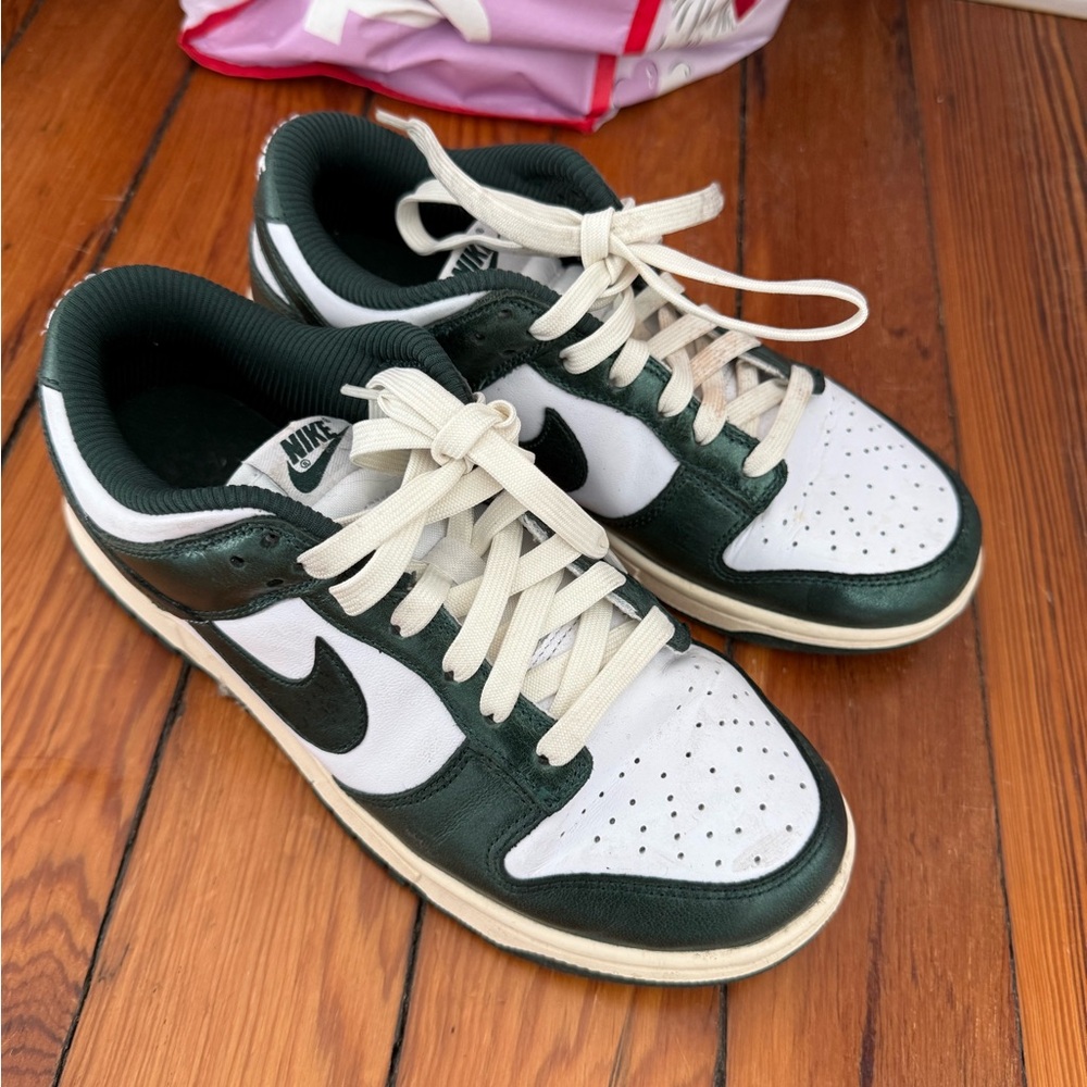 Nike Low-Top Sneakers in Dark Green and White with Cream Laces